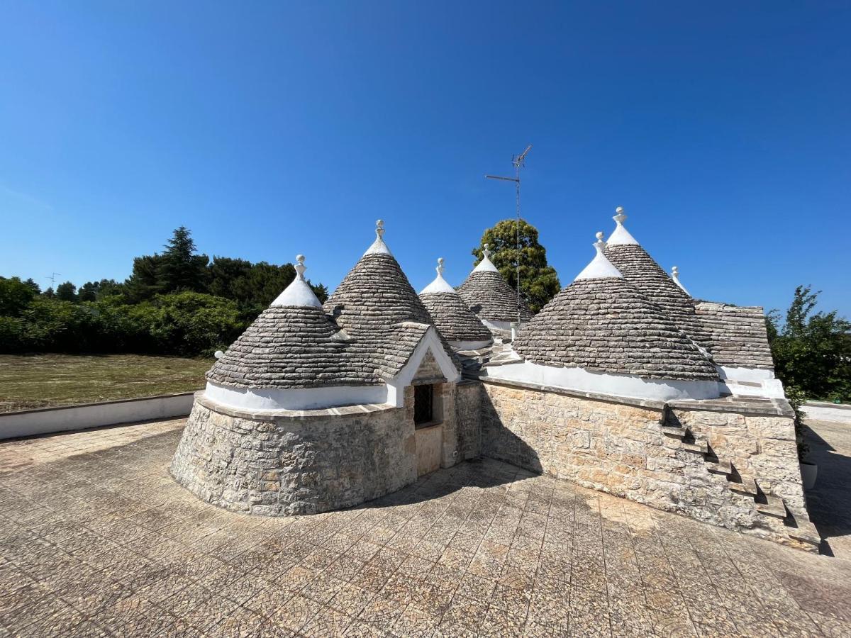 Trulli Del Sole Villa Martina Franca Luaran gambar